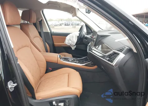 2024 BMW X7 xDrive40I из США, поврежденный, VIN 5UX23EM02R9U87667